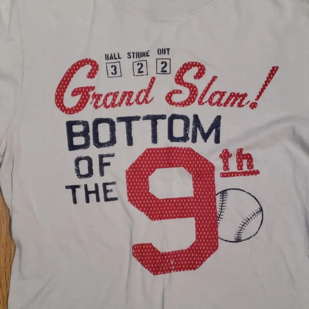 Boys Gymboree baseball T-shirt size 8